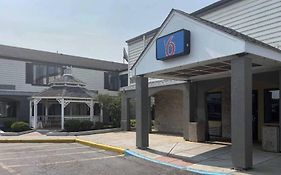 Baymont By Wyndham Newark/Wilmington